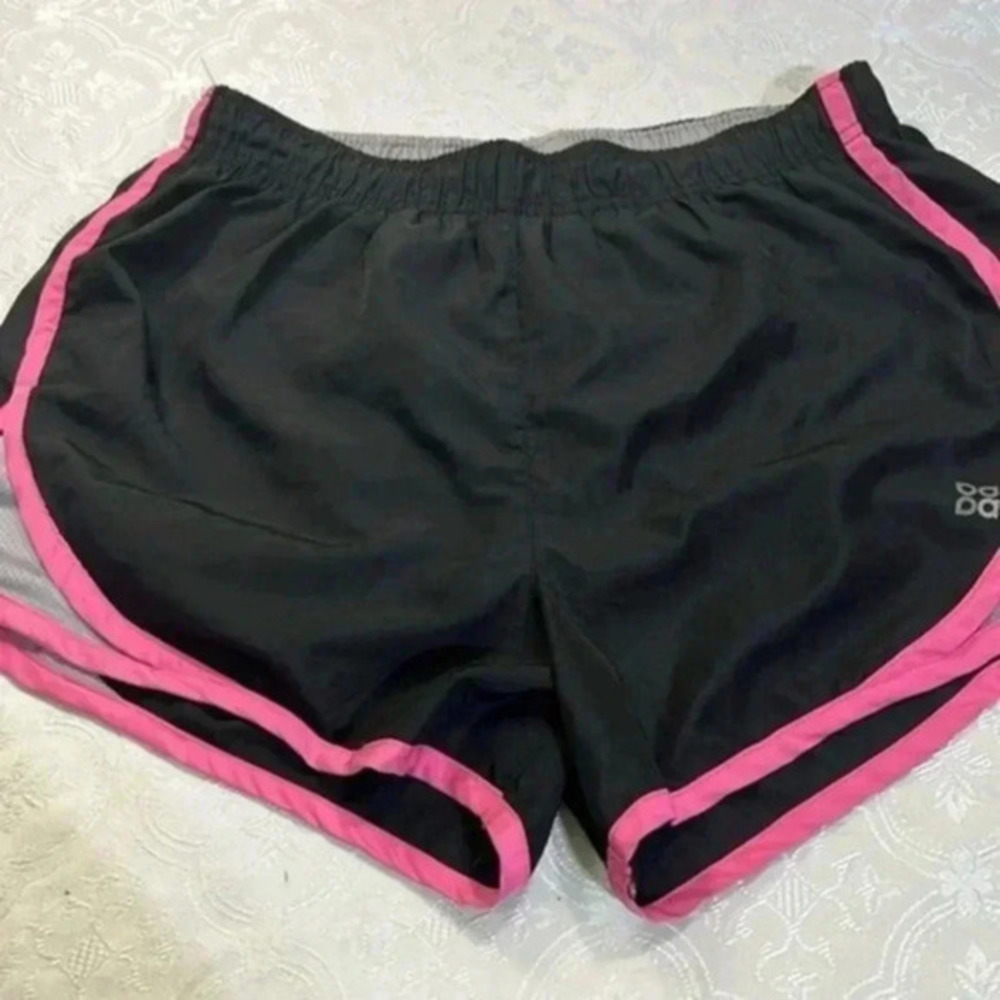 Unbrand women shorts M